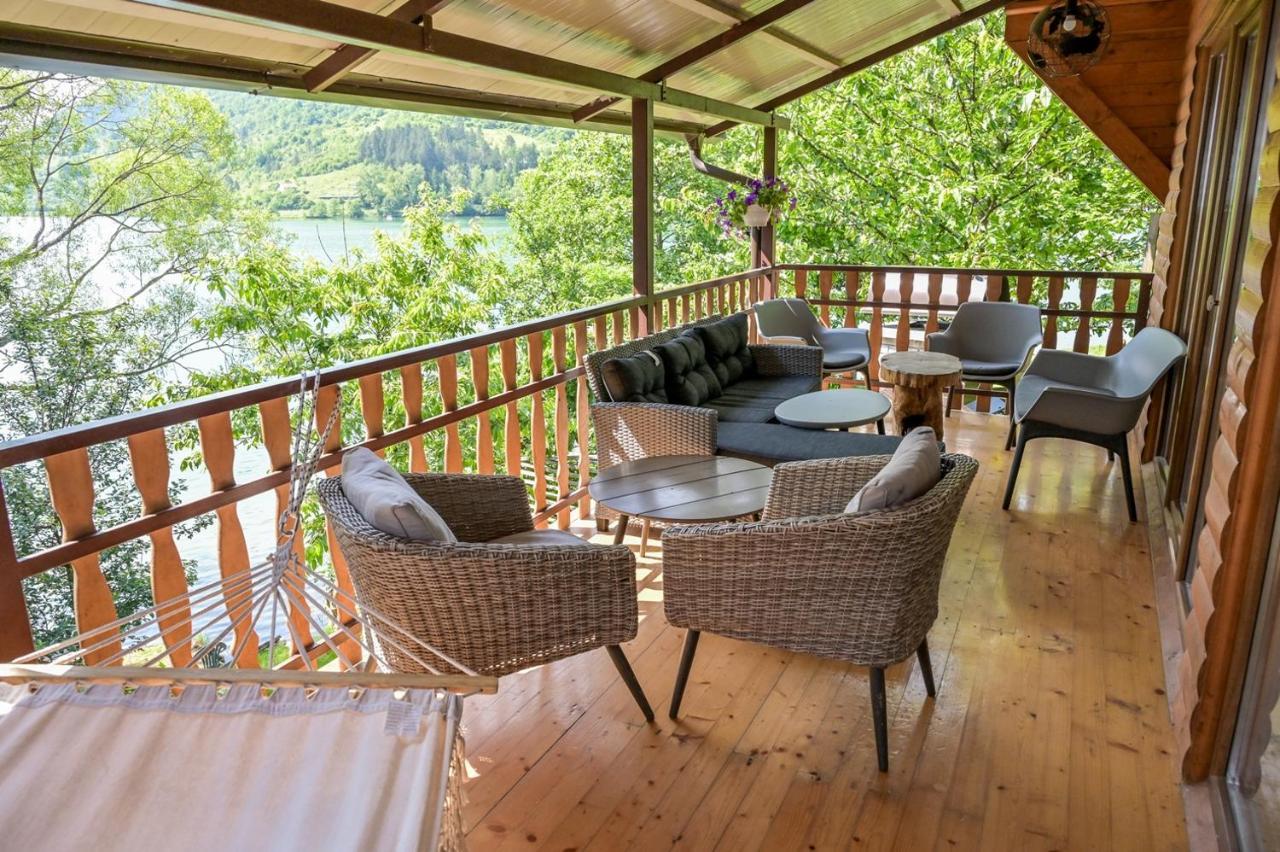 Forest Dream Lake House Jajce Eksteriør billede